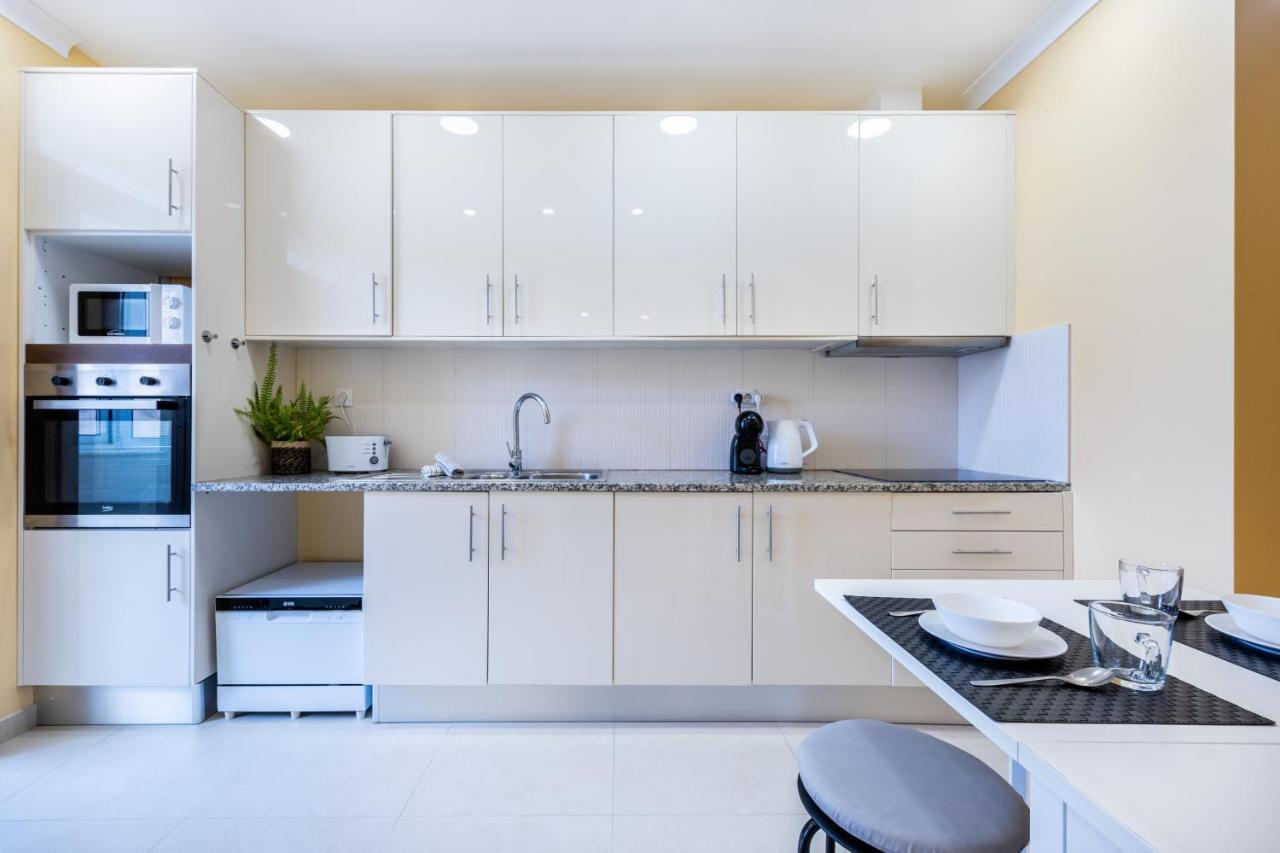 Urban City View Apartment Lagos Exterior photo