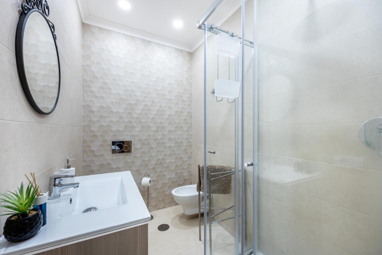 Urban City View Apartment Lagos Exterior photo